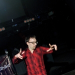 002.jpg